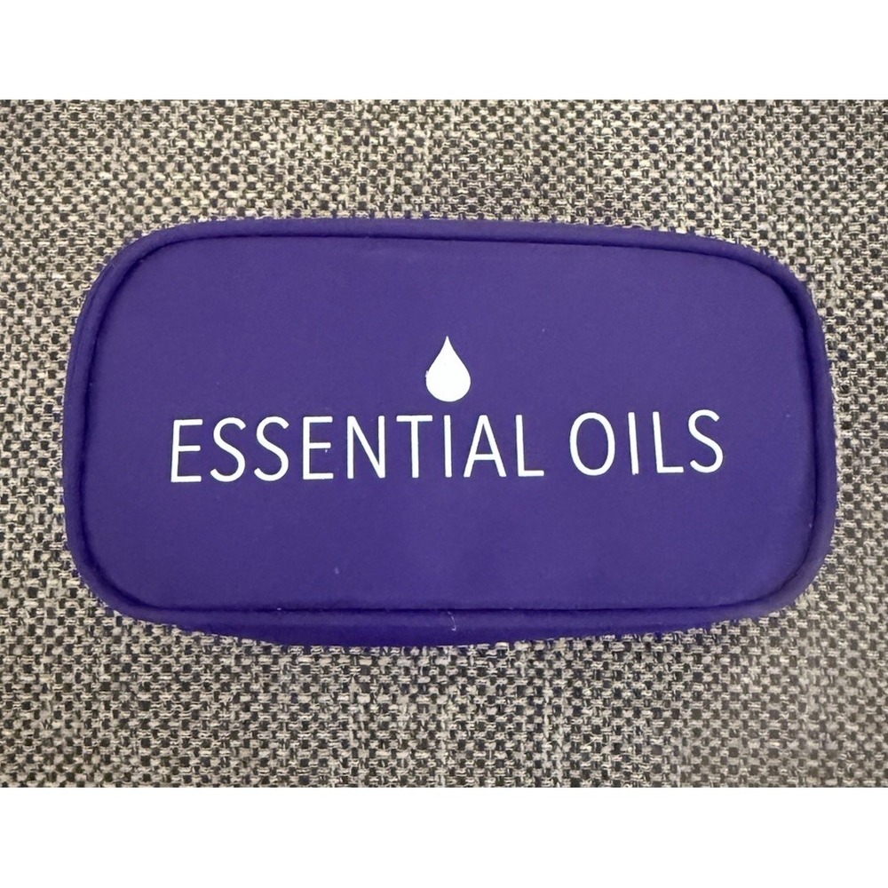 Purple Essential Oil Carrying Case Organizer Pouch - Holds 10 Bottles (5m, 15ml)